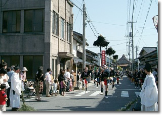 市指定無形民俗文化財「日吉神社神幸神事」