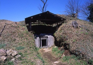 岩屋古墳（向山古墳群のひとつ）