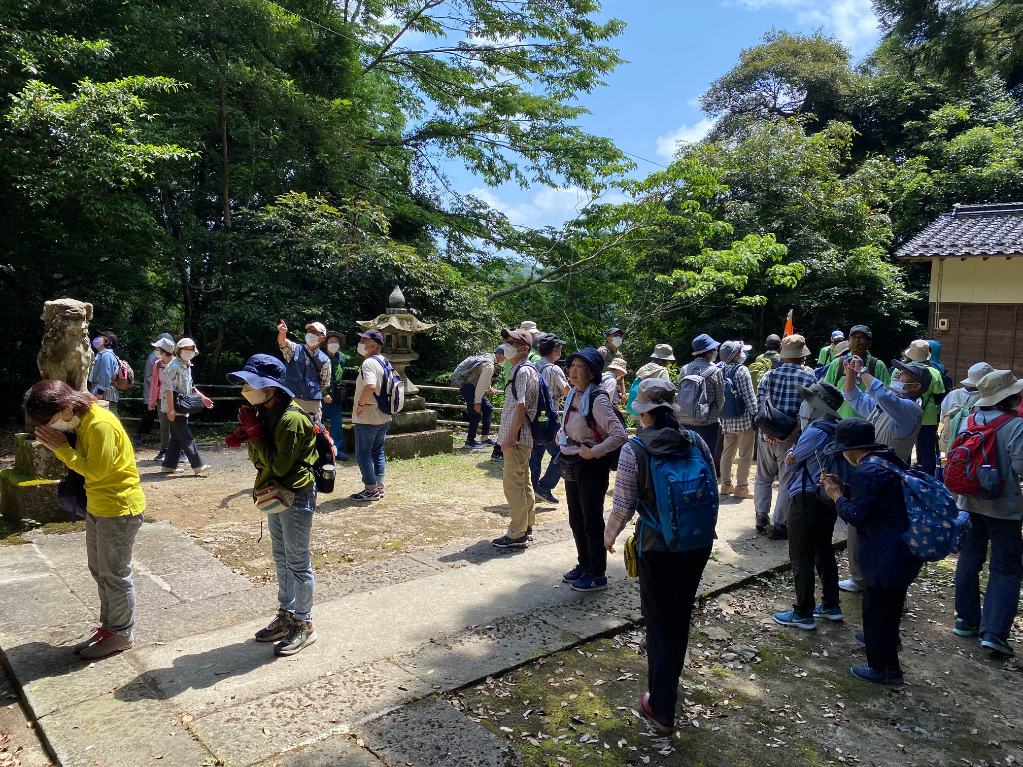 第674階歩け歩け大会の様子