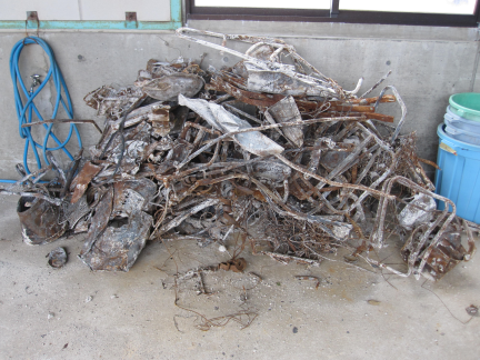 クリーンセンターに搬入された不適物の写真