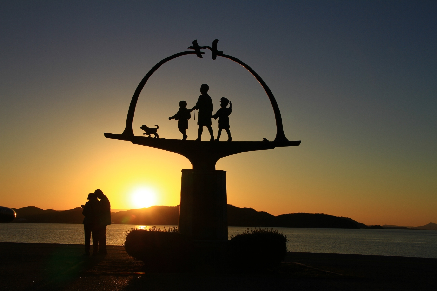 中海に沈む夕日